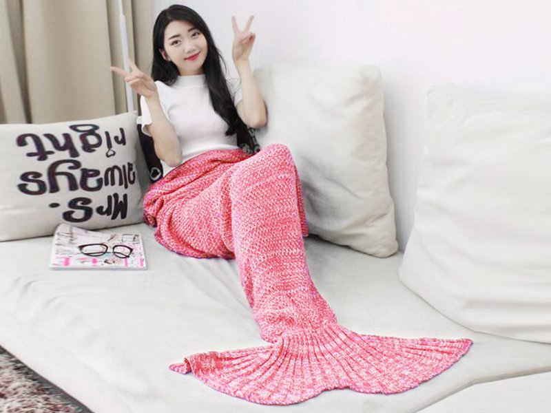 Premium Mermaid Tail Blanket- Pink