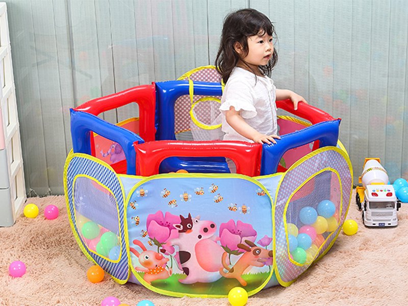 1 year baby playing items