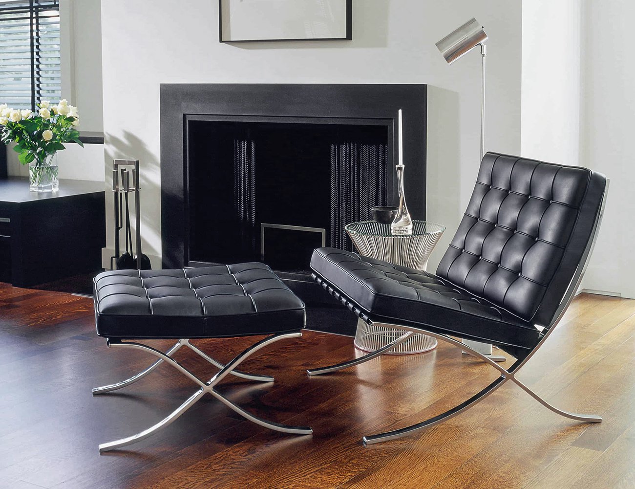 Black Replica Barcelona Chair with Ottoman